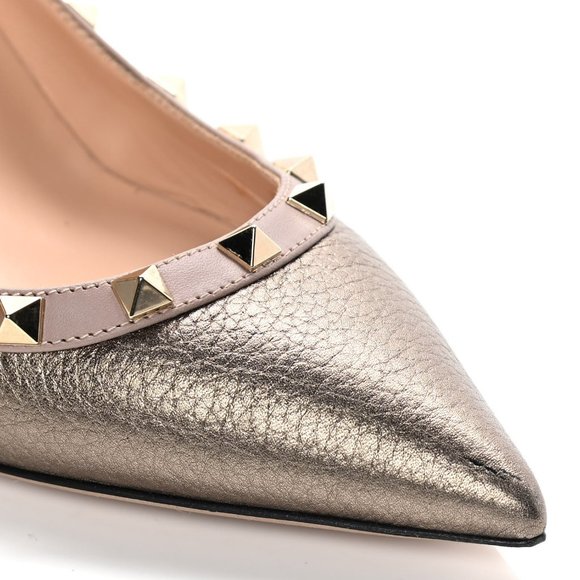 Valentino Rockstud 85mm Pebbled Leather Pump - Picture 7 of 16